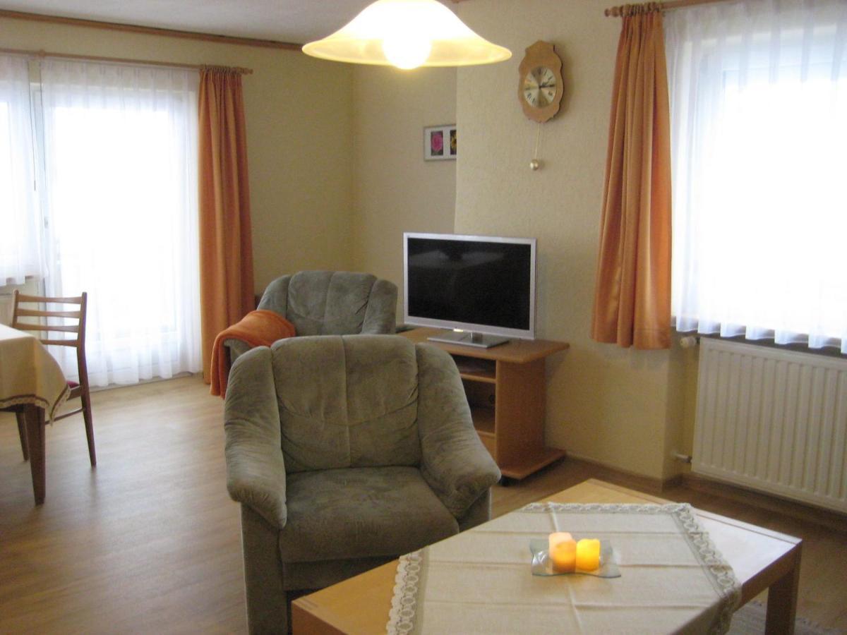Haus Anja Apartment Titisee-Neustadt Luaran gambar